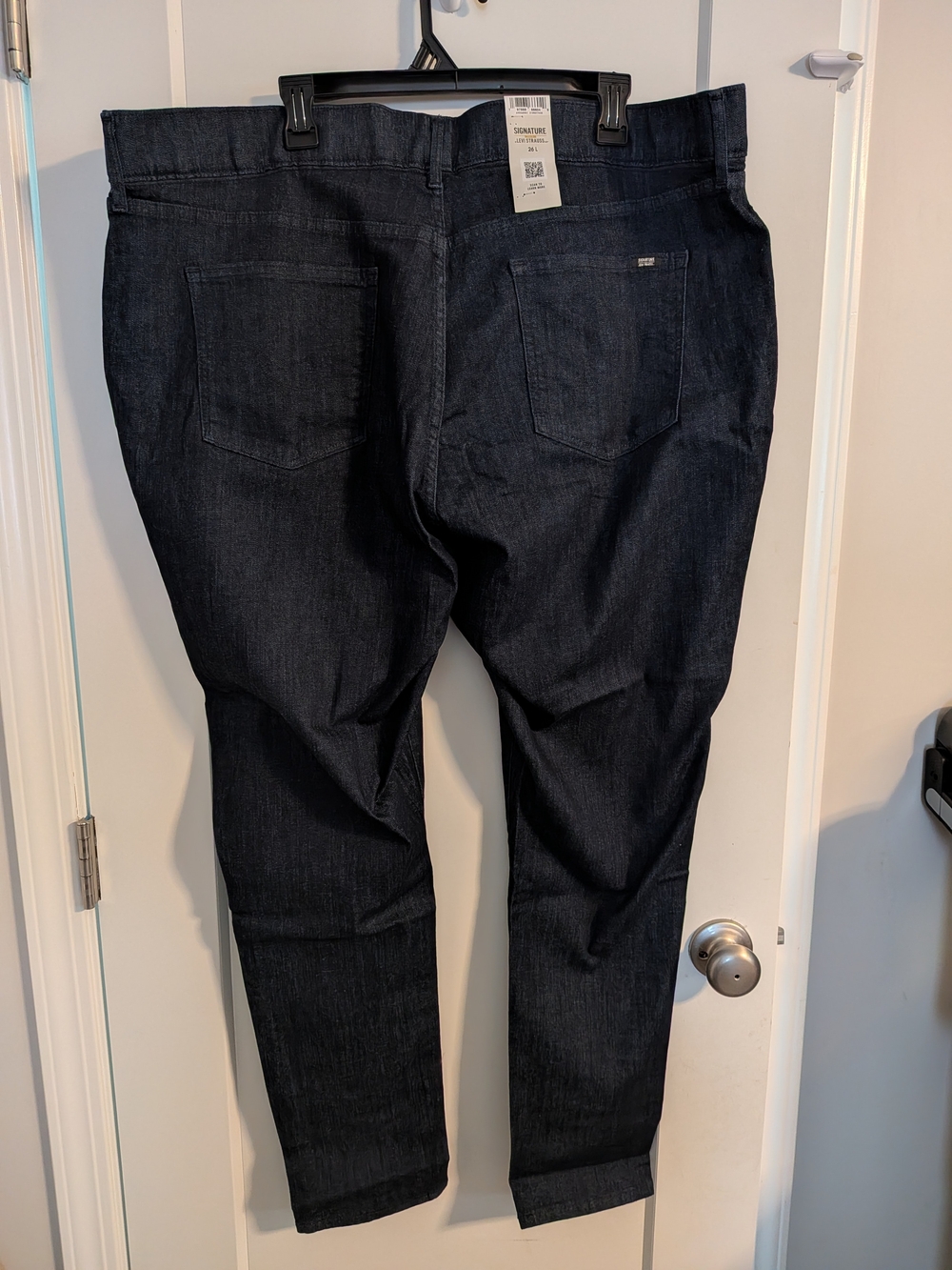 Levi Strauss Signature Gold Totally Shaping Ultimate Pull On Skinny Jeans - Picture 2 of 5